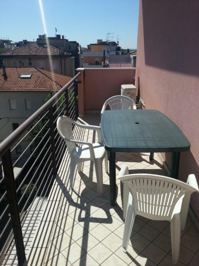 Vista Mare Apartment Rimini Luaran gambar